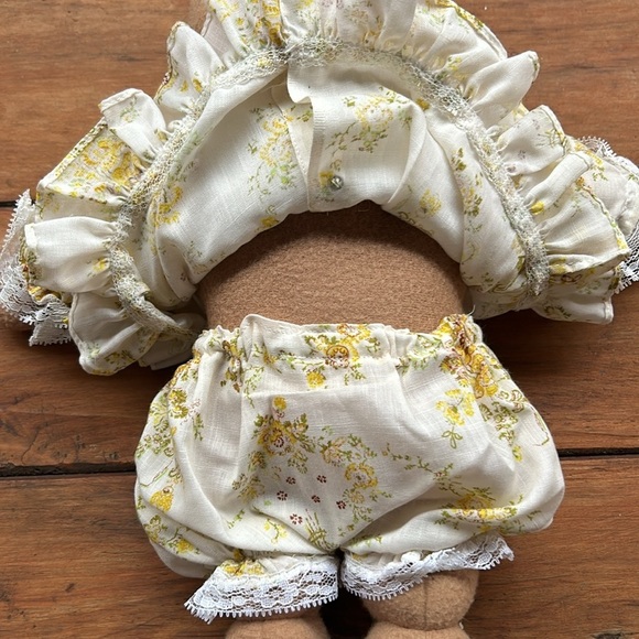 Handmade Teddy Bear with Yellow Floral Dress and Apron - Picture 8 of 12